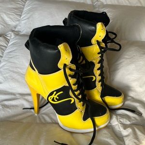 Hot Chick Stiletto Sneakers